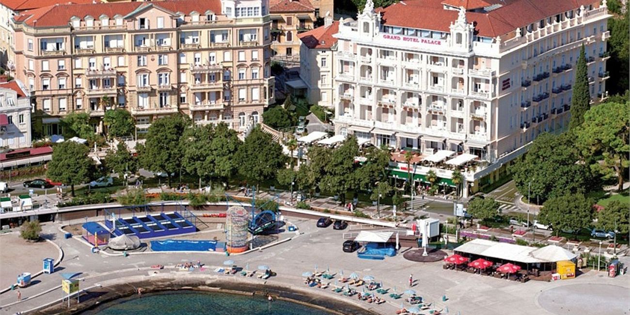 Hotel Palace Bellevue 3*  Opatija 