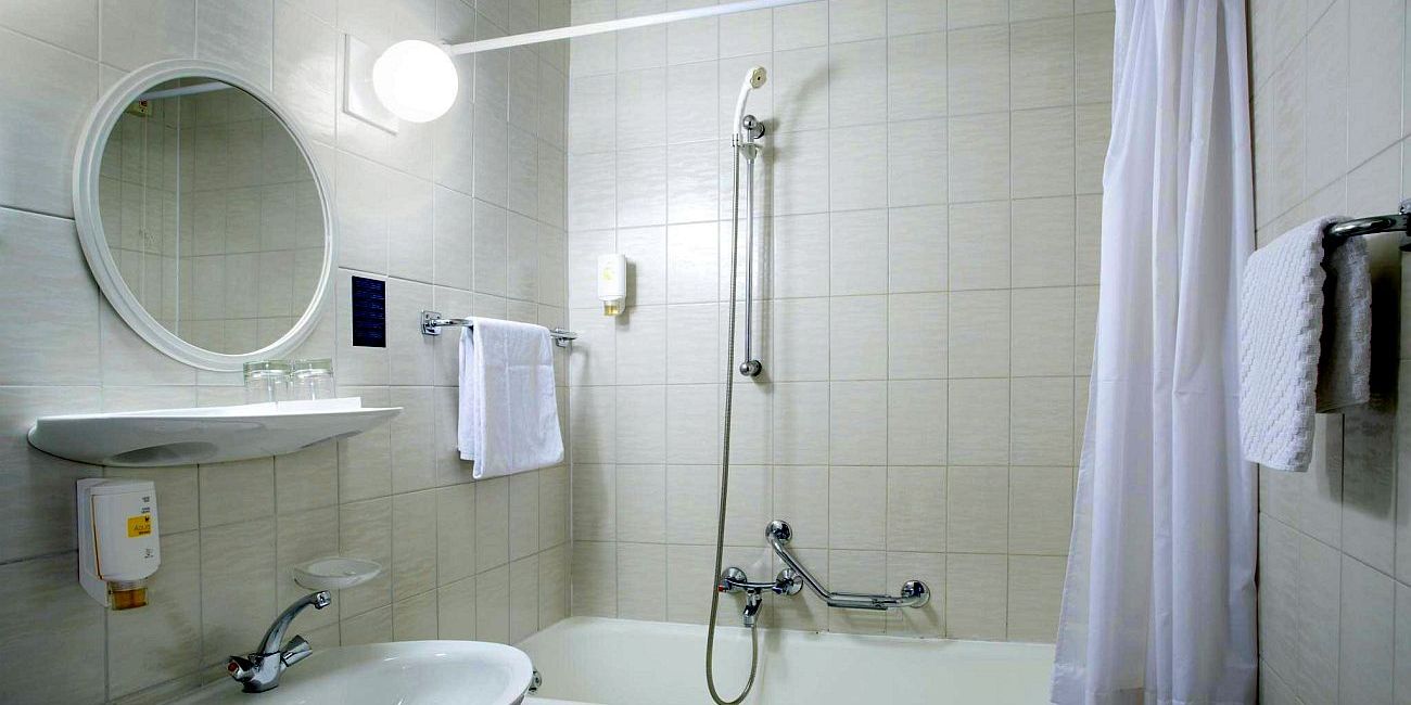 Hotel Palace Bellevue 3*  Opatija 