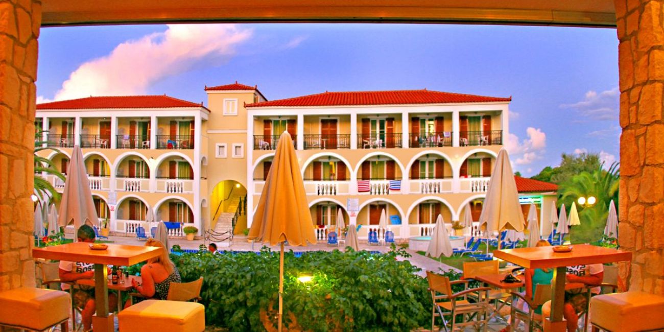 Hotel Pallas 3*  Zakyntos 