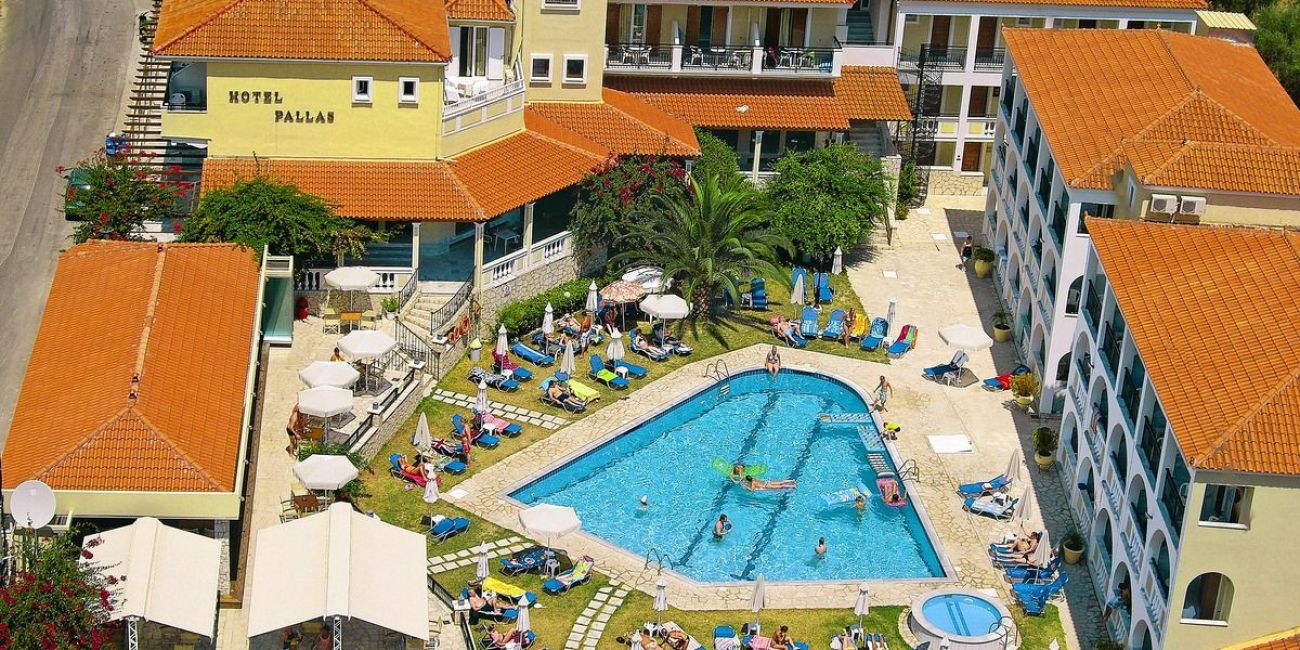 Hotel Pallas 3*  Zakyntos 