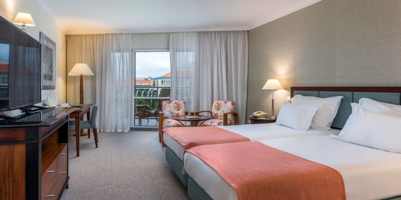 Hotel Pestana Grand Madeira 5*  Madeira 