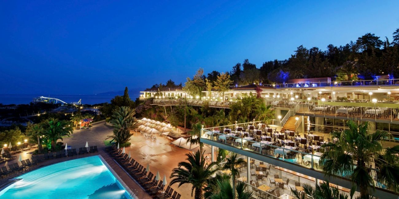 Hotel Pine Bay Holiday Resort 5* Kusadasi 