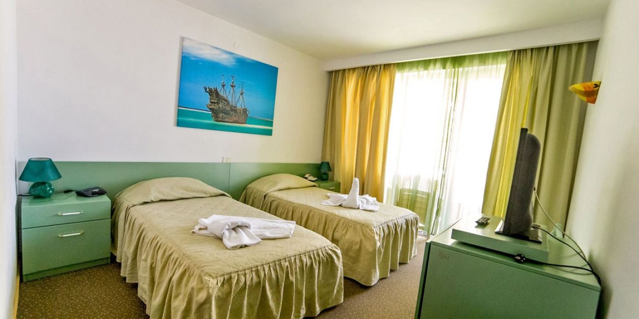 Hotel Pirates Resort 3* Mamaia 