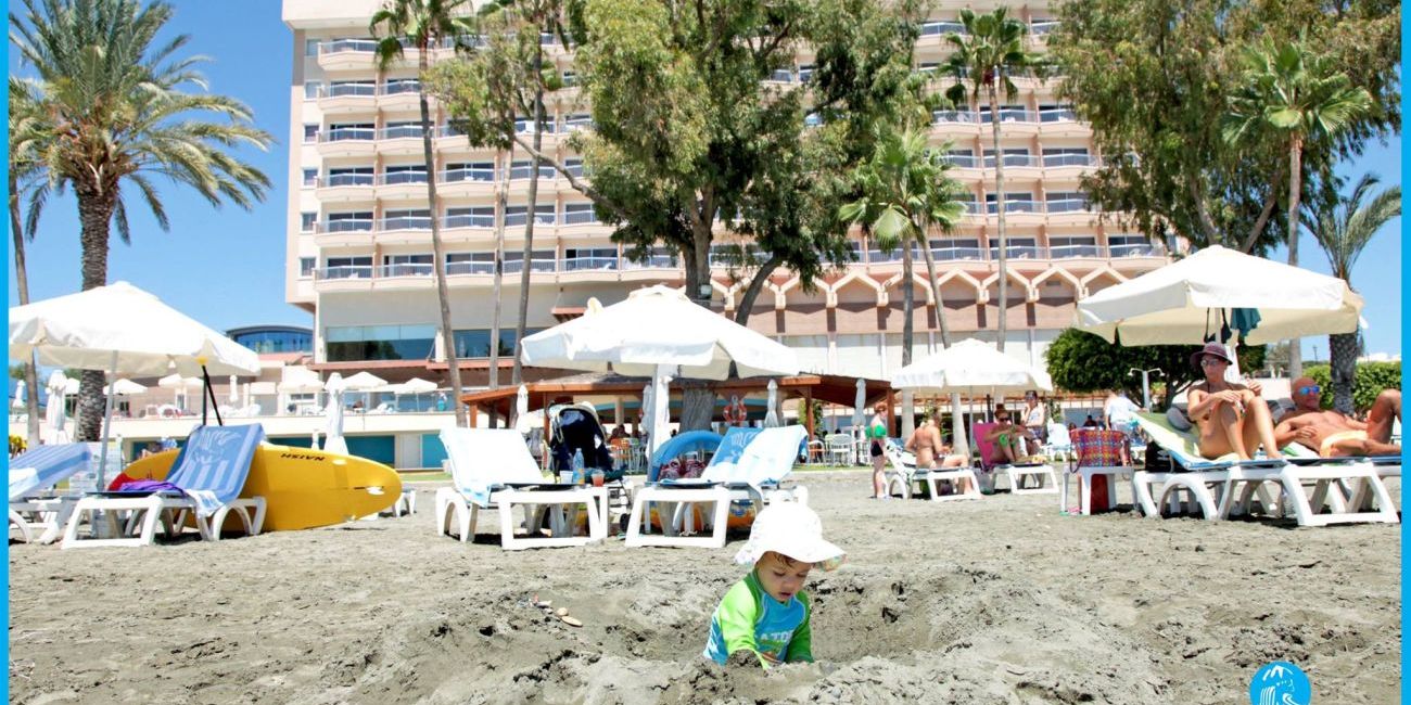 Hotel Poseidonia Beach 4* Limassol 