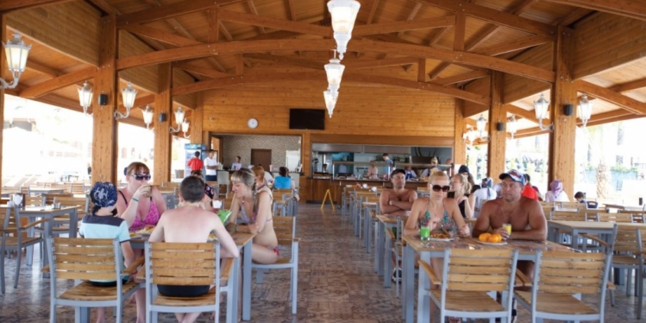 Hotel Quattro Beach Resort & Spa 5* Alanya 