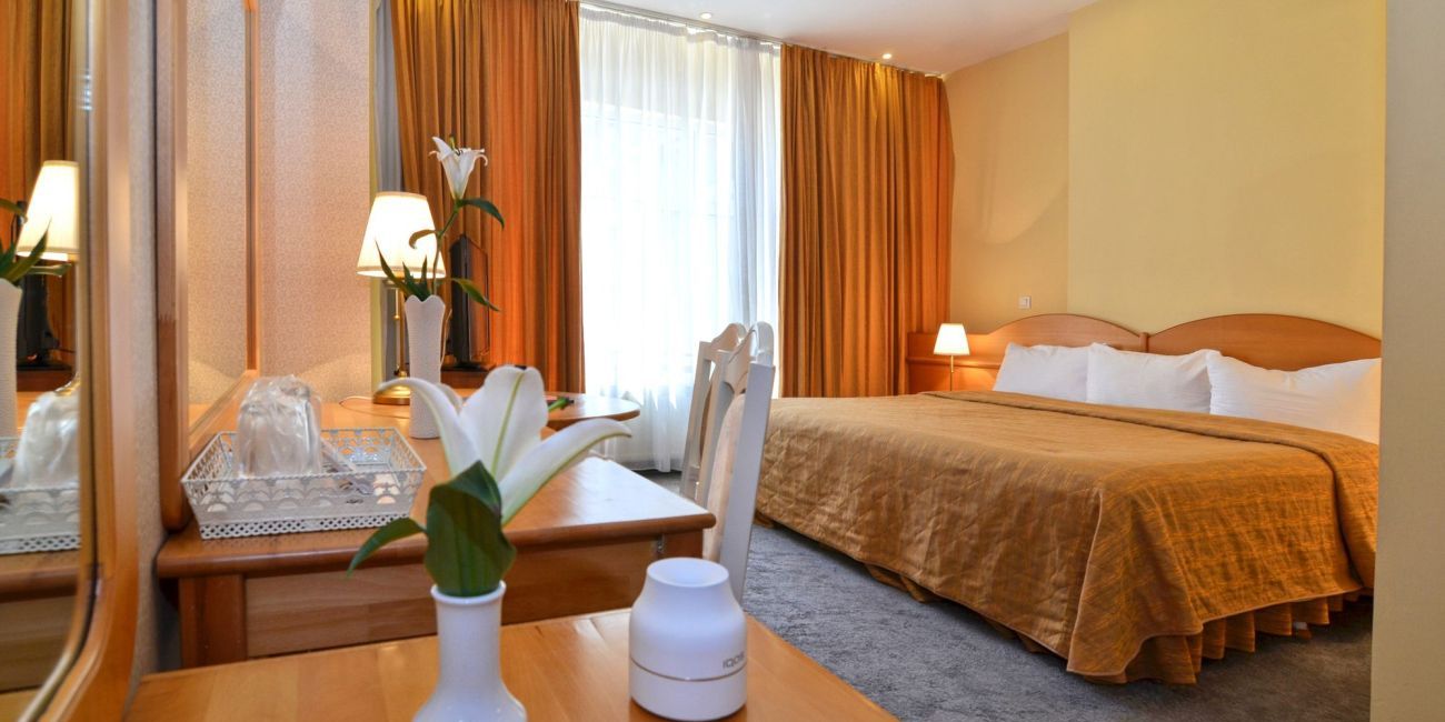 Hotel Queen Vera 4* Mamaia 