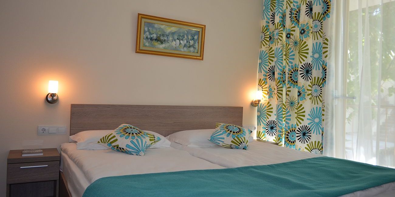 Hotel Ralitsa Aquaclub 4*  Albena 