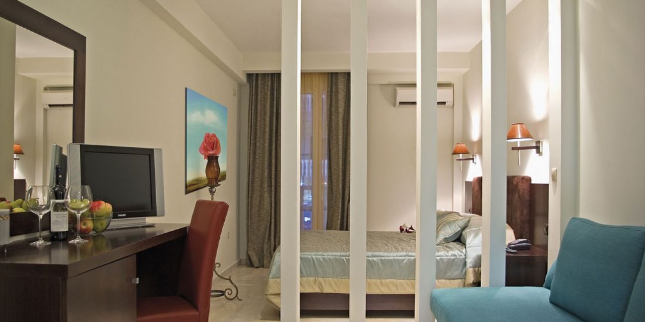Hotel Regina Mare 3*  Riviera Olimpului 
