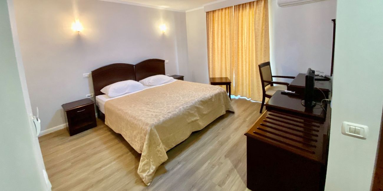 Hotel Rhodos 3* Eforie Nord 