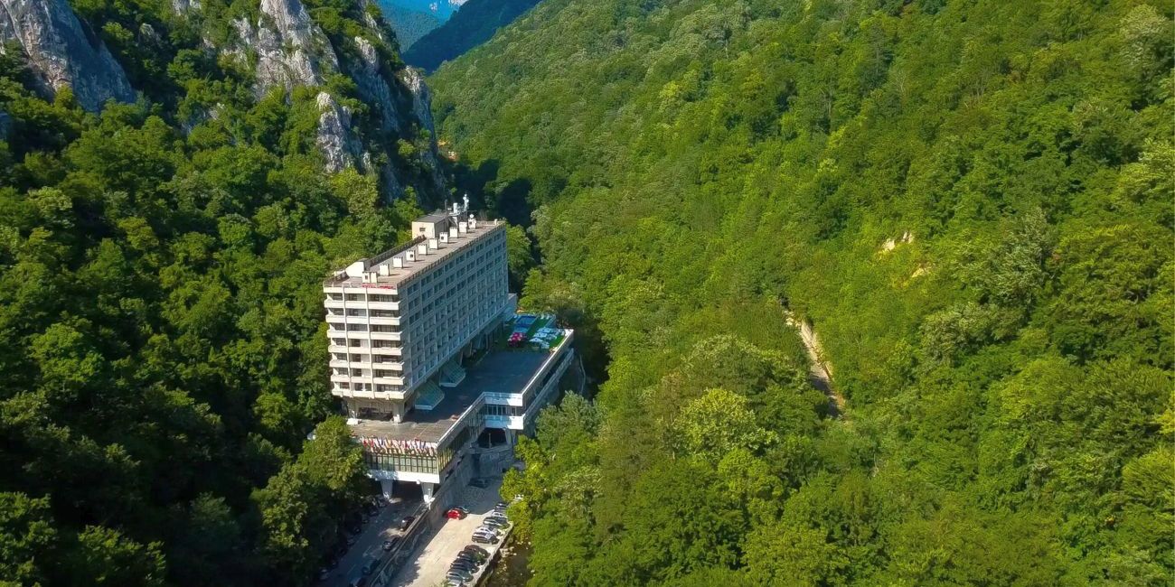 Hotel Roman 2* Baile Herculane 