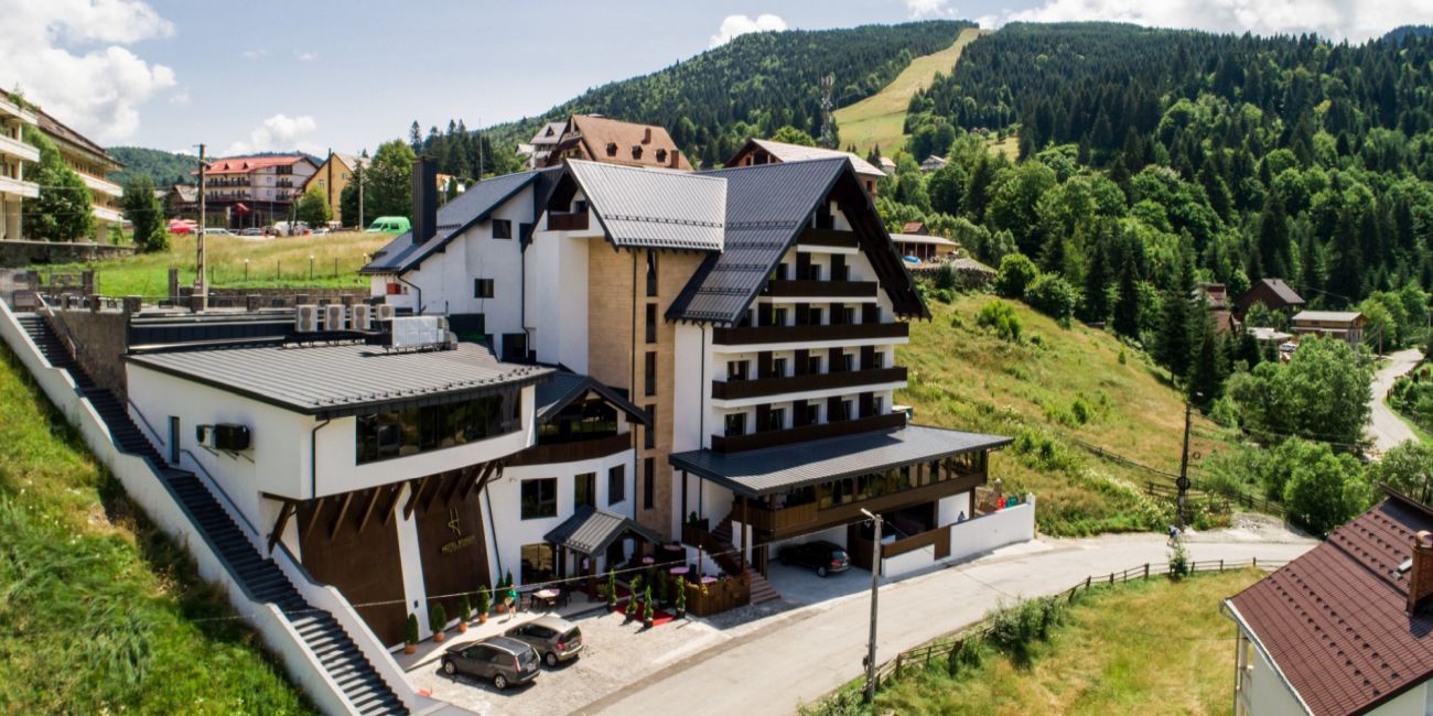 Hotel Roman 3*  Maramures 