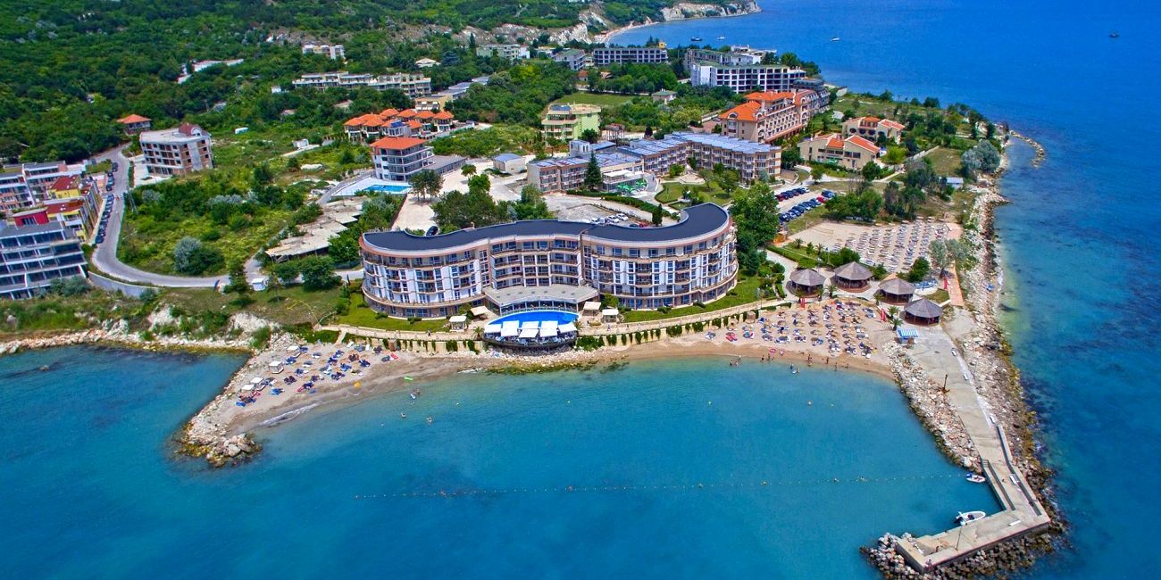 Hotel Royal Bay Resort 4*  Kavarna 