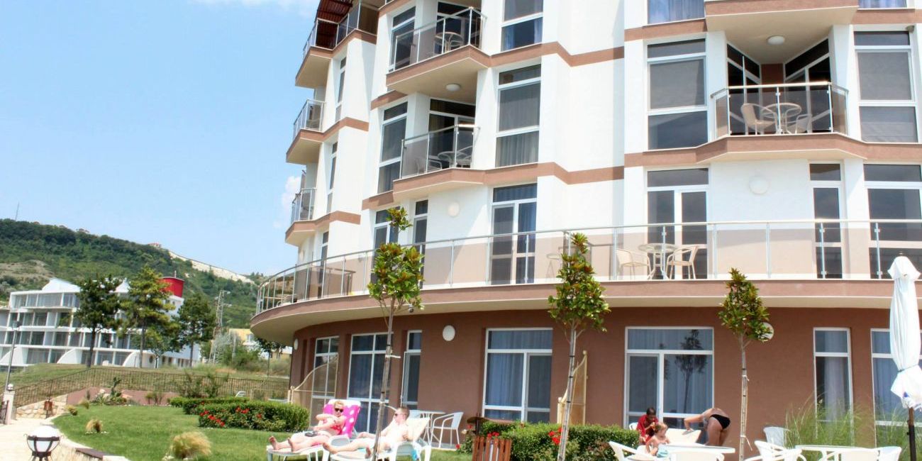 Hotel Royal Bay Resort 4*  Kavarna 