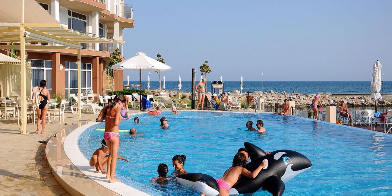 Hotel Royal Bay Resort 4*  Kavarna 