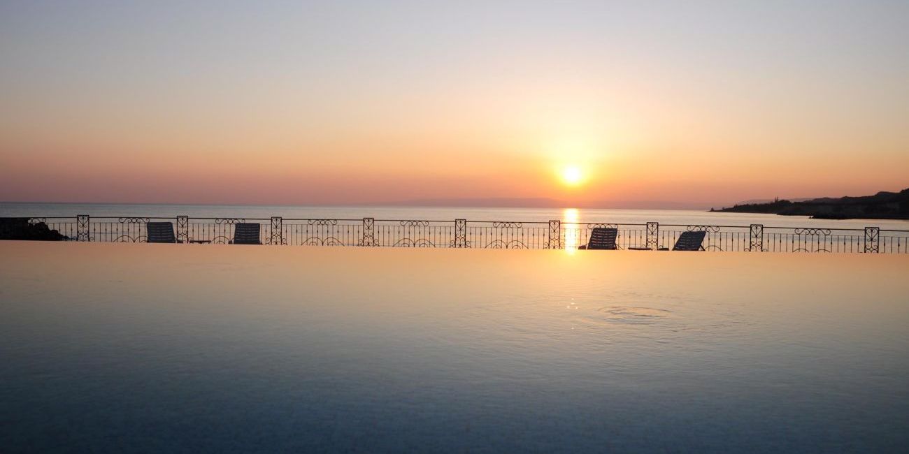 Hotel Royal Bay Resort 4*  Kavarna 