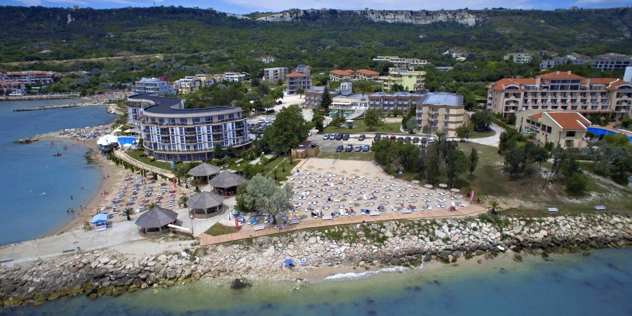 Hotel Royal Bay Resort 4*  Kavarna 