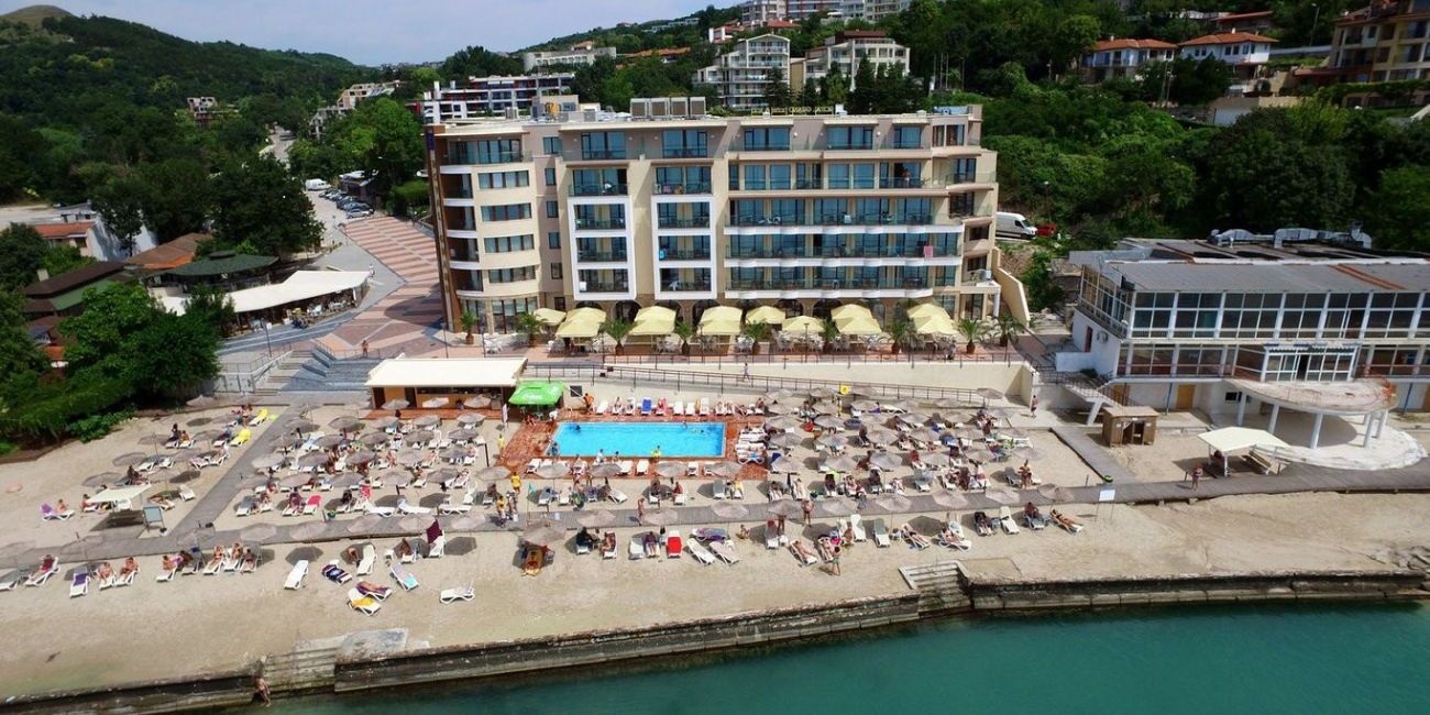 Hotel Royal Grand 4* Kavarna 