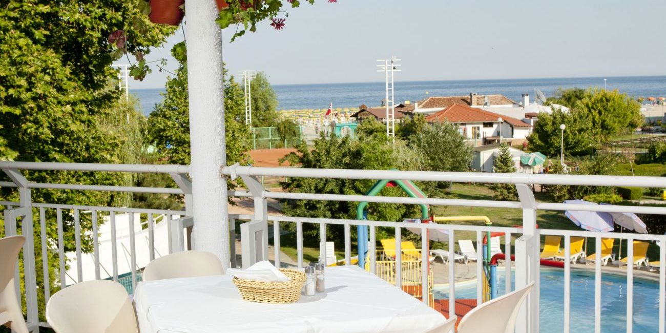 Hotel Sandy Beach 4*  Albena 