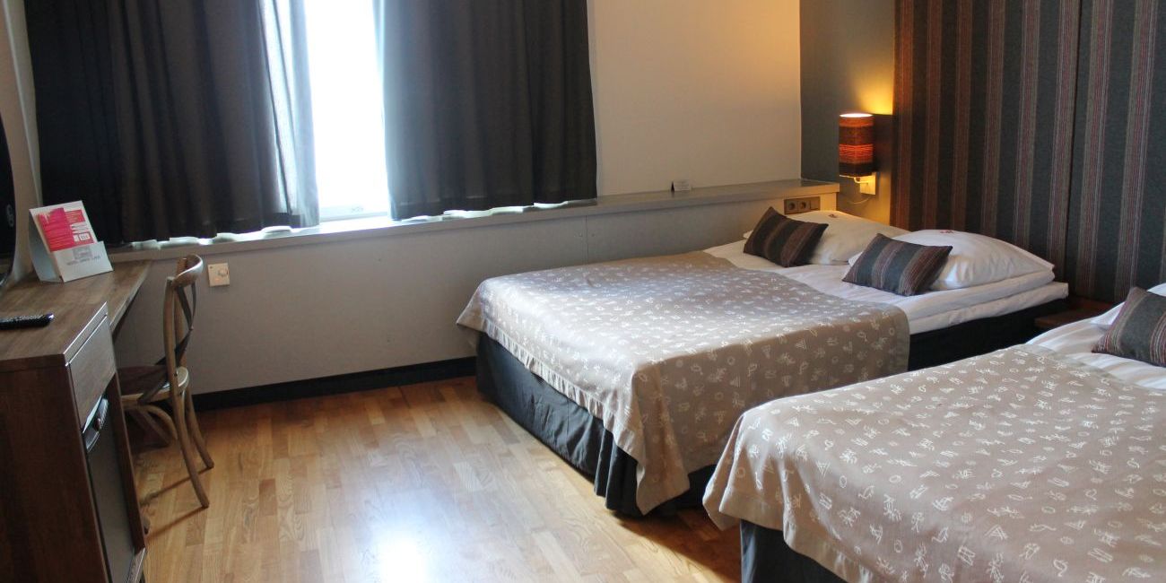 Hotel Santa Claus 4*  Rovaniemi 