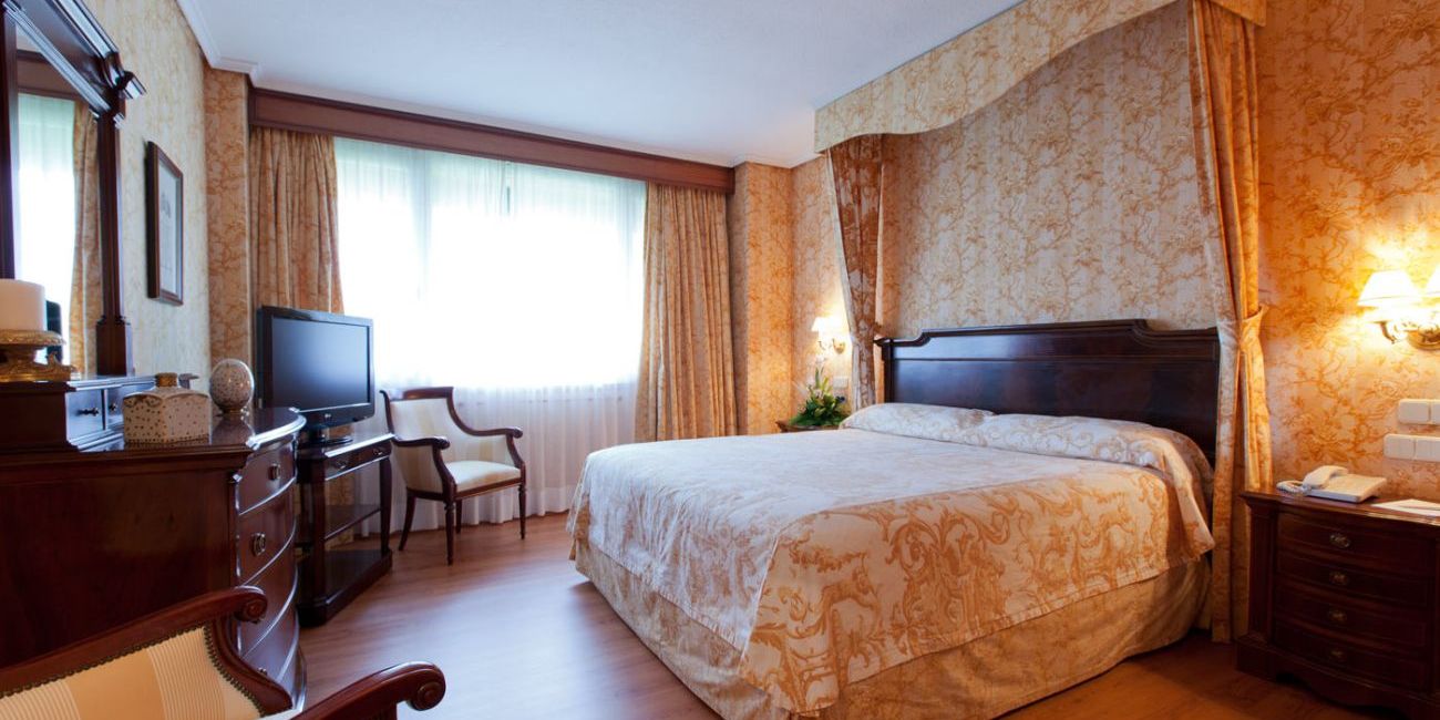 Hotel Santos Santemar 4* (sau similar) - Demipensiune Madrid 
