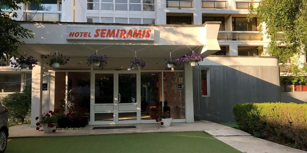Hotel Semiramis 3* Saturn 