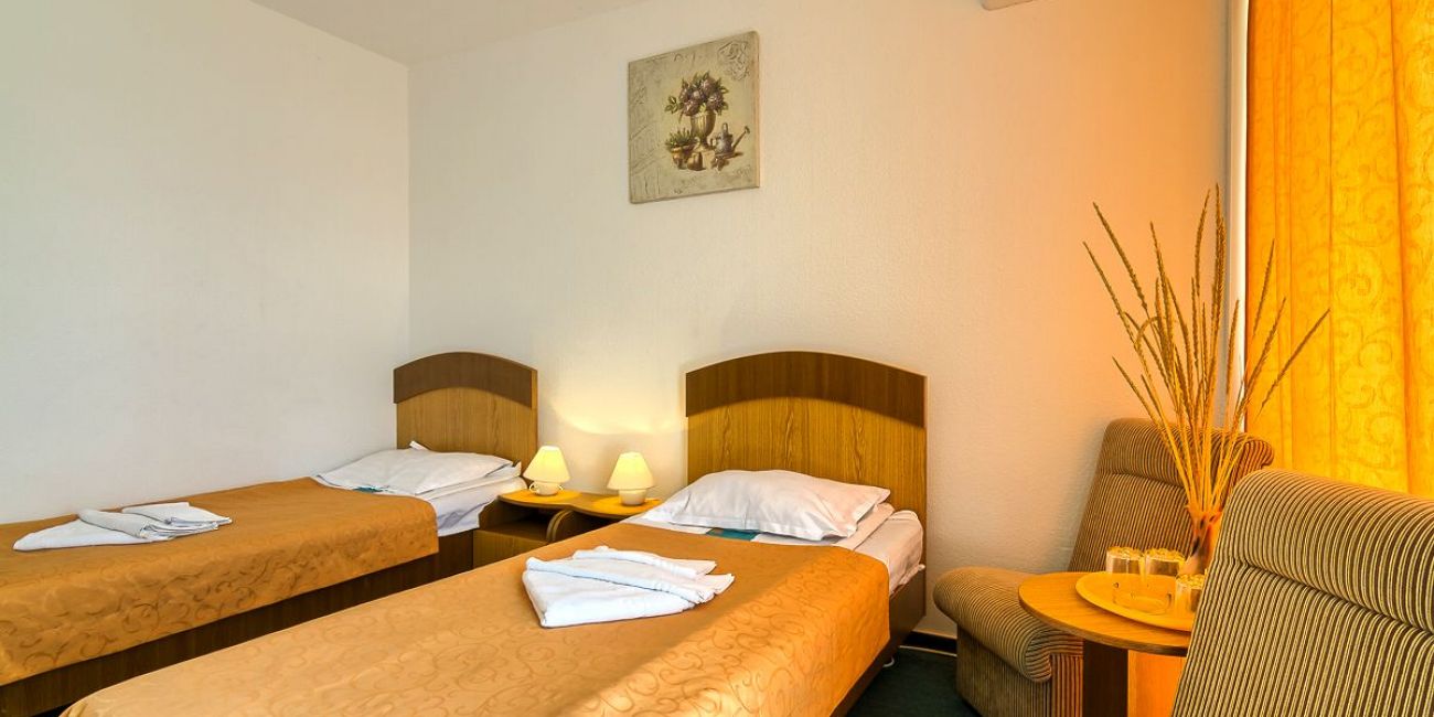 Hotel Siret Saturn3*  Saturn 