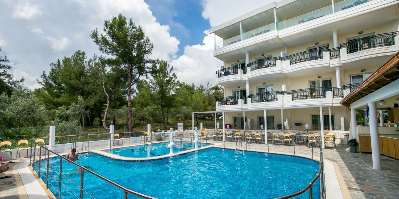 Hotel Sirines 2*  Thassos 