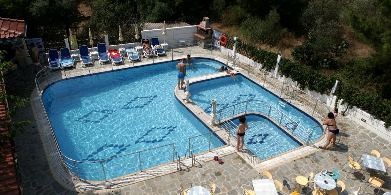 Hotel Sirines 2*  Thassos 