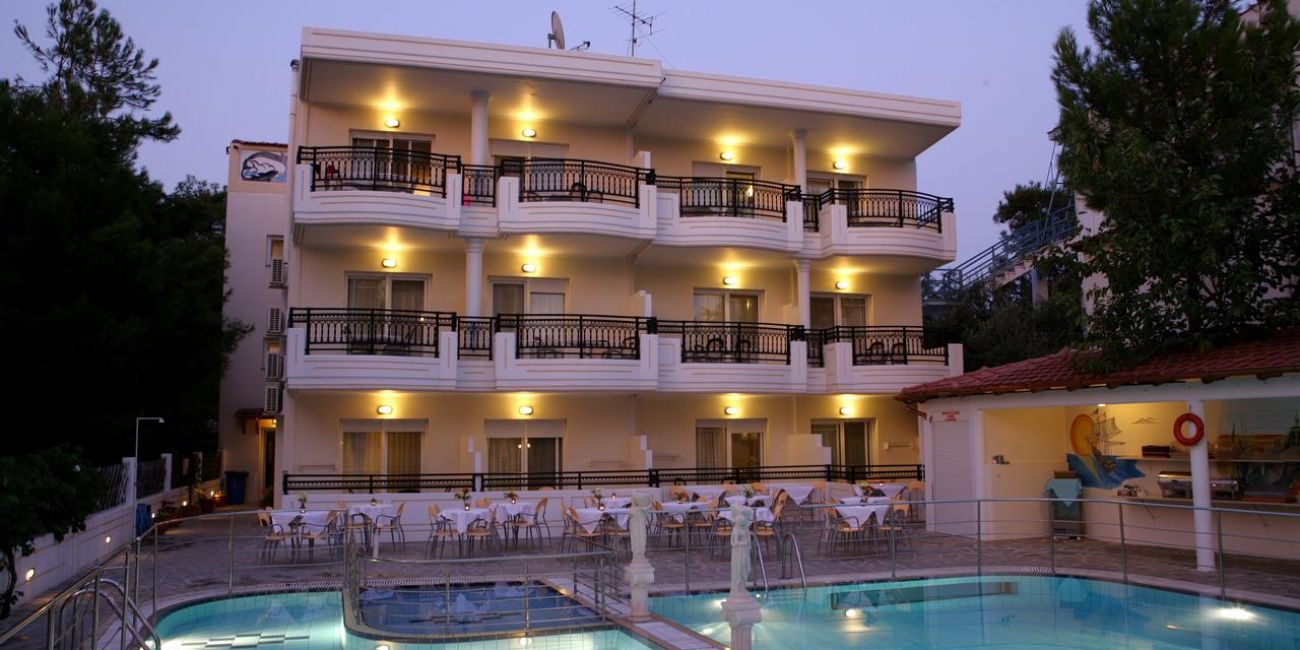 Hotel Sirines 2*  Thassos 