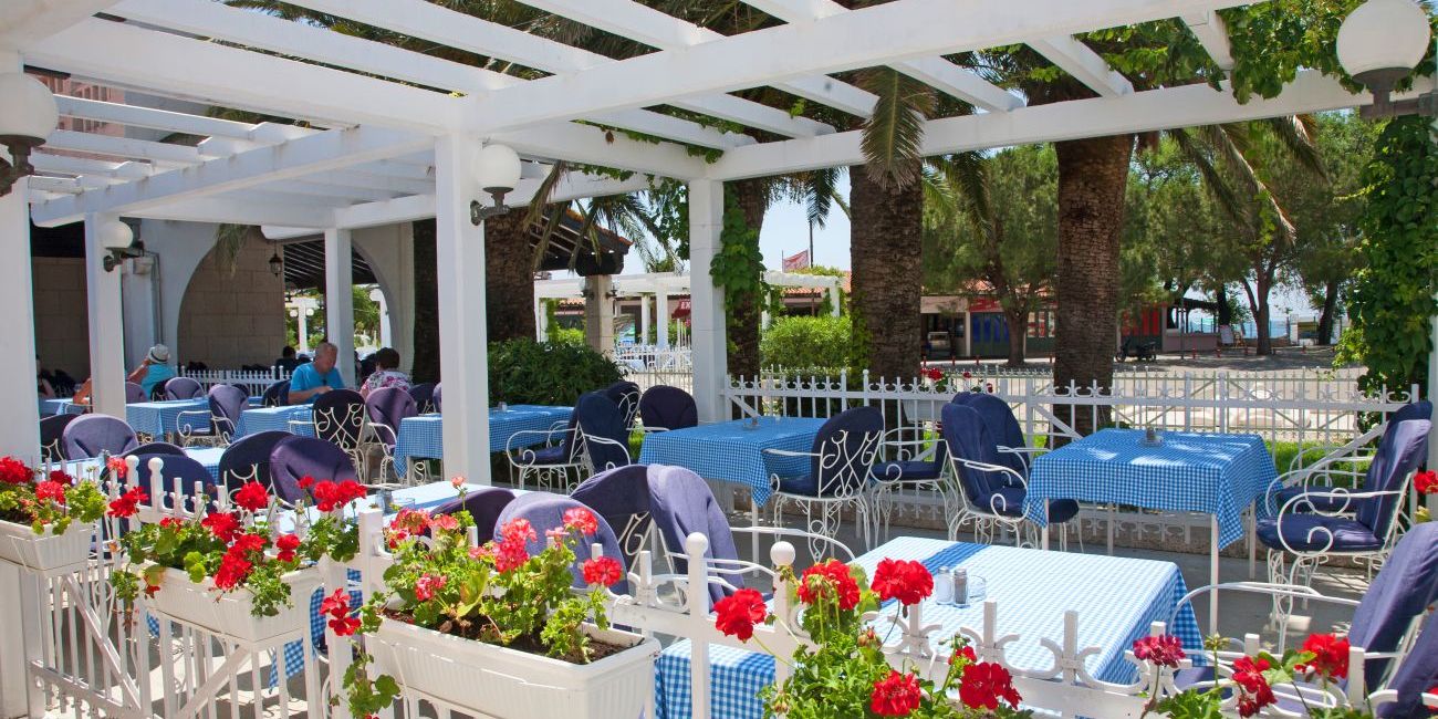Hotel Slovenska Plaza 3*/4* Budva 