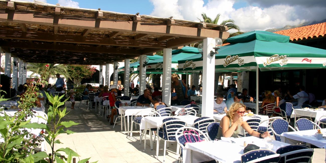 Hotel Slovenska Plaza 3*/4* Budva 