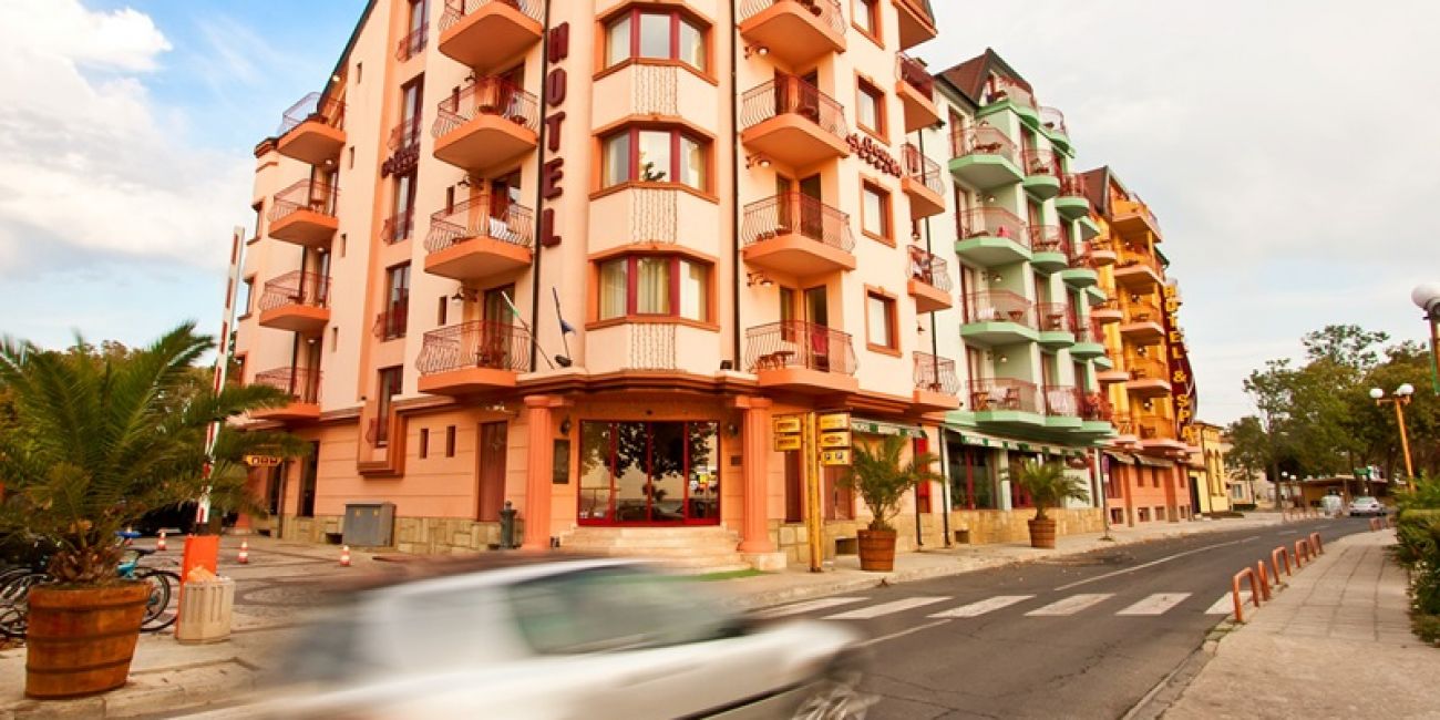 Hotel St George 4*  Pomorie 