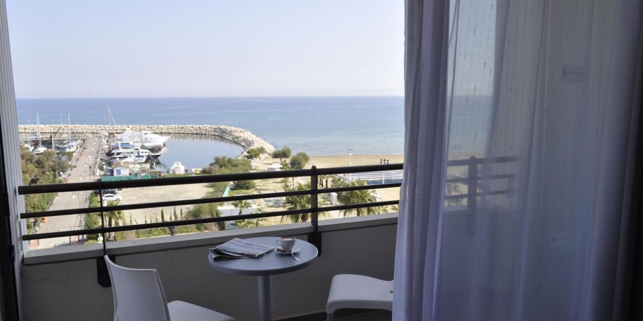 Hotel Sun Hall 4* Larnaca 