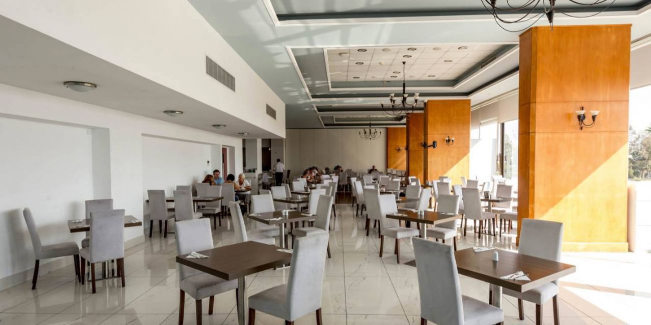 Hotel Sun Hall 4* Larnaca 