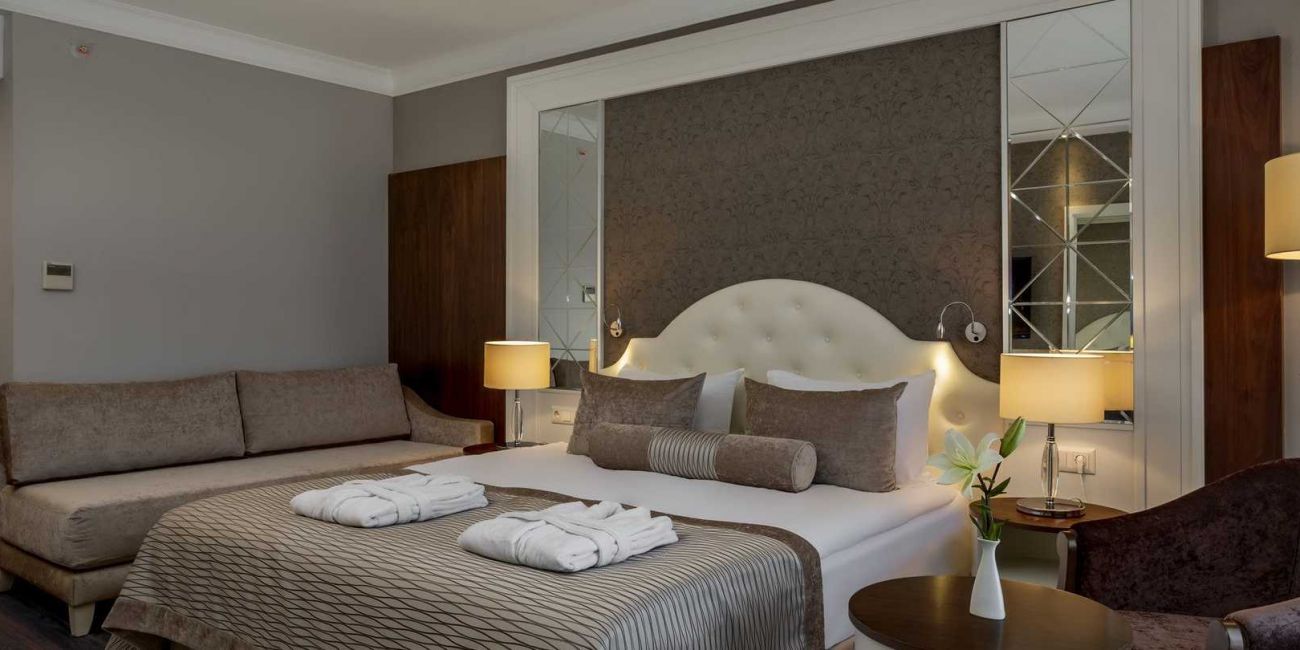 Hotel Sunis Efes Royal Palace Resort 5*  Kusadasi 