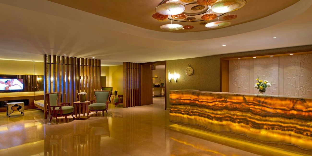 Hotel Titanic Beach Resort Lara 5*  Antalya - Lara 