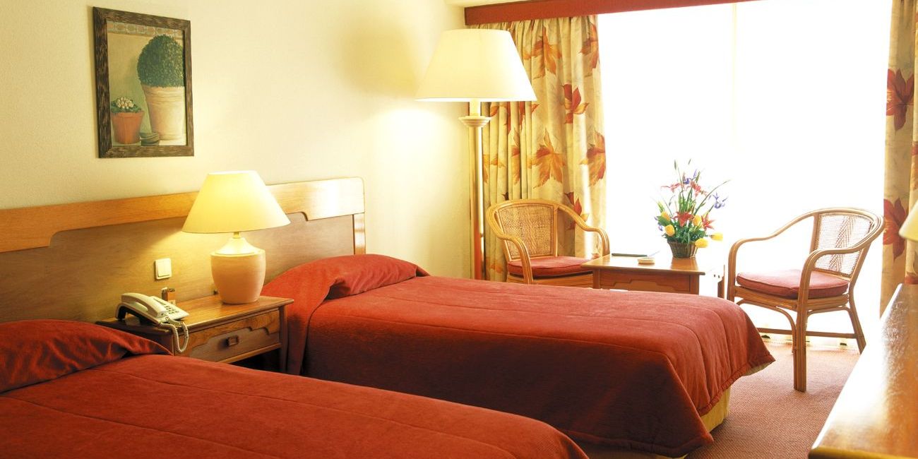 Hotel Tivoli Carvoiero 4* Algarve 