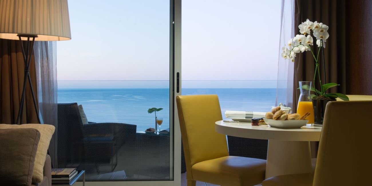 Hotel Tivoli Marina Vilamoura 5*  Algarve 