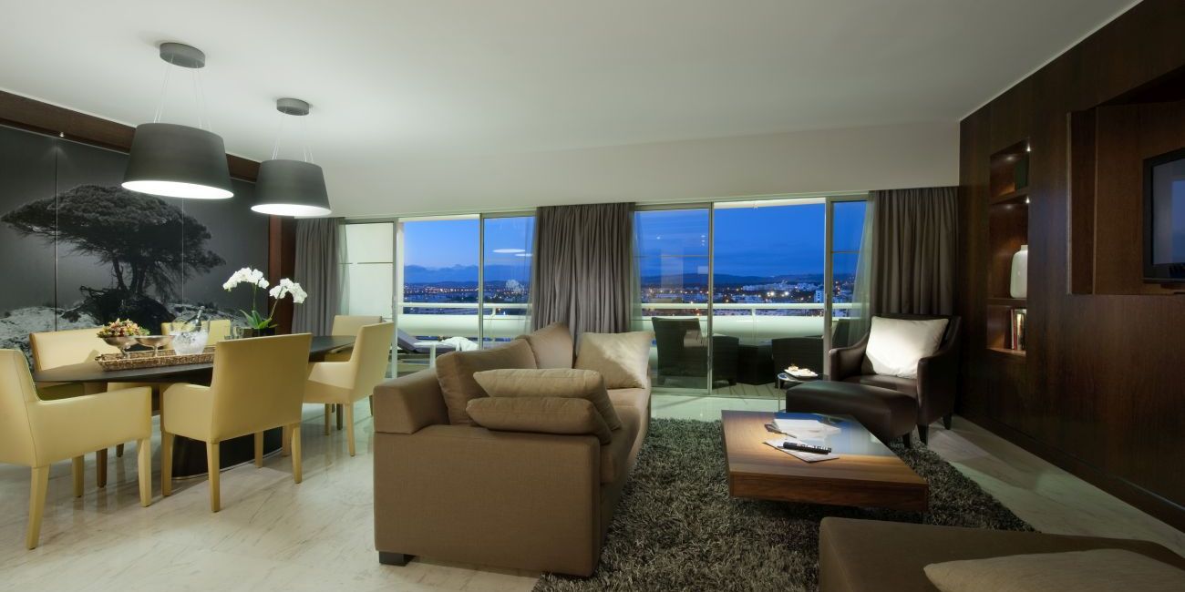 Hotel Tivoli Marina Vilamoura 5*  Algarve 