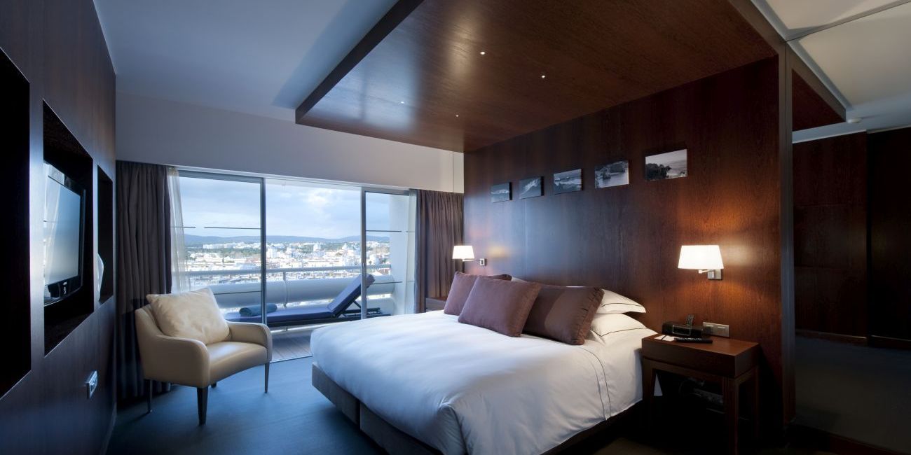 Hotel Tivoli Marina Vilamoura 5*  Algarve 