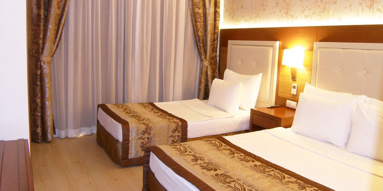 Hotel Turunc Resort 5*  Marmaris 