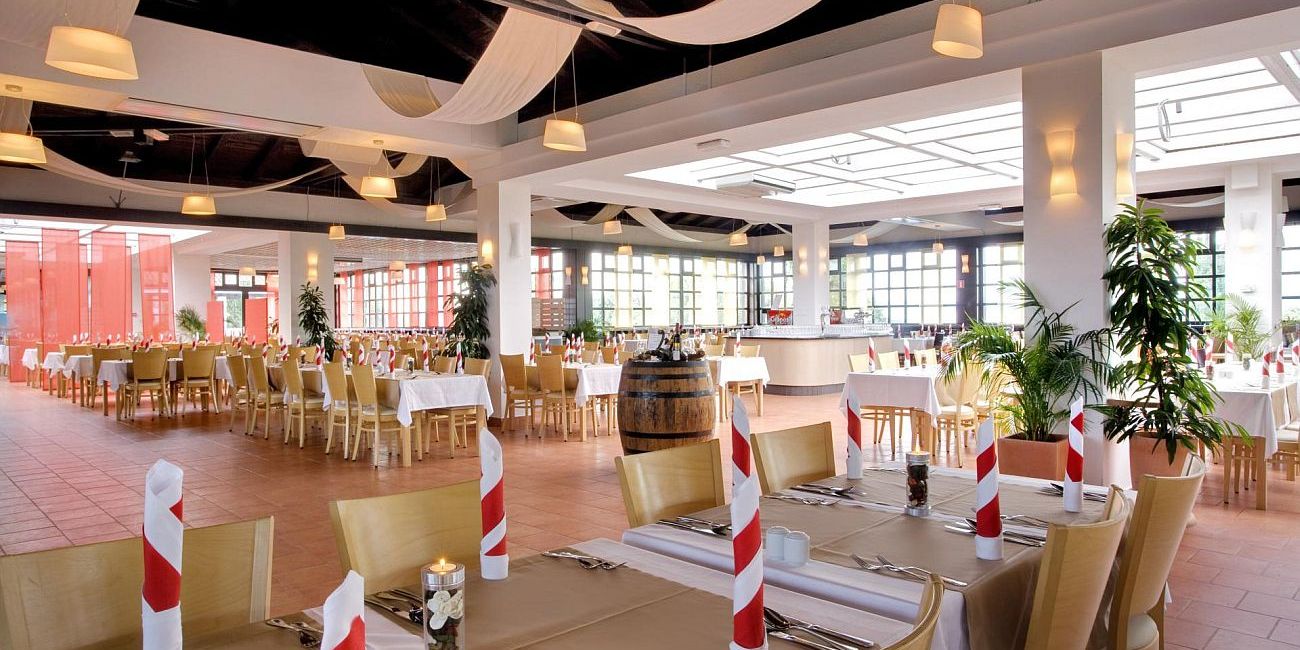 Hotel Valamar Club Tamaris 4*  Porec 