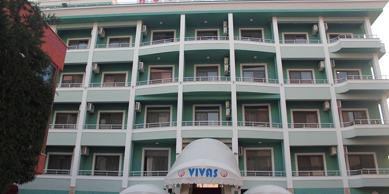 Hotel Vivas 4* Durres 