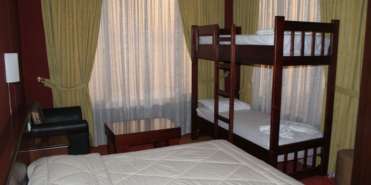 Hotel Vivas 4* Durres 
