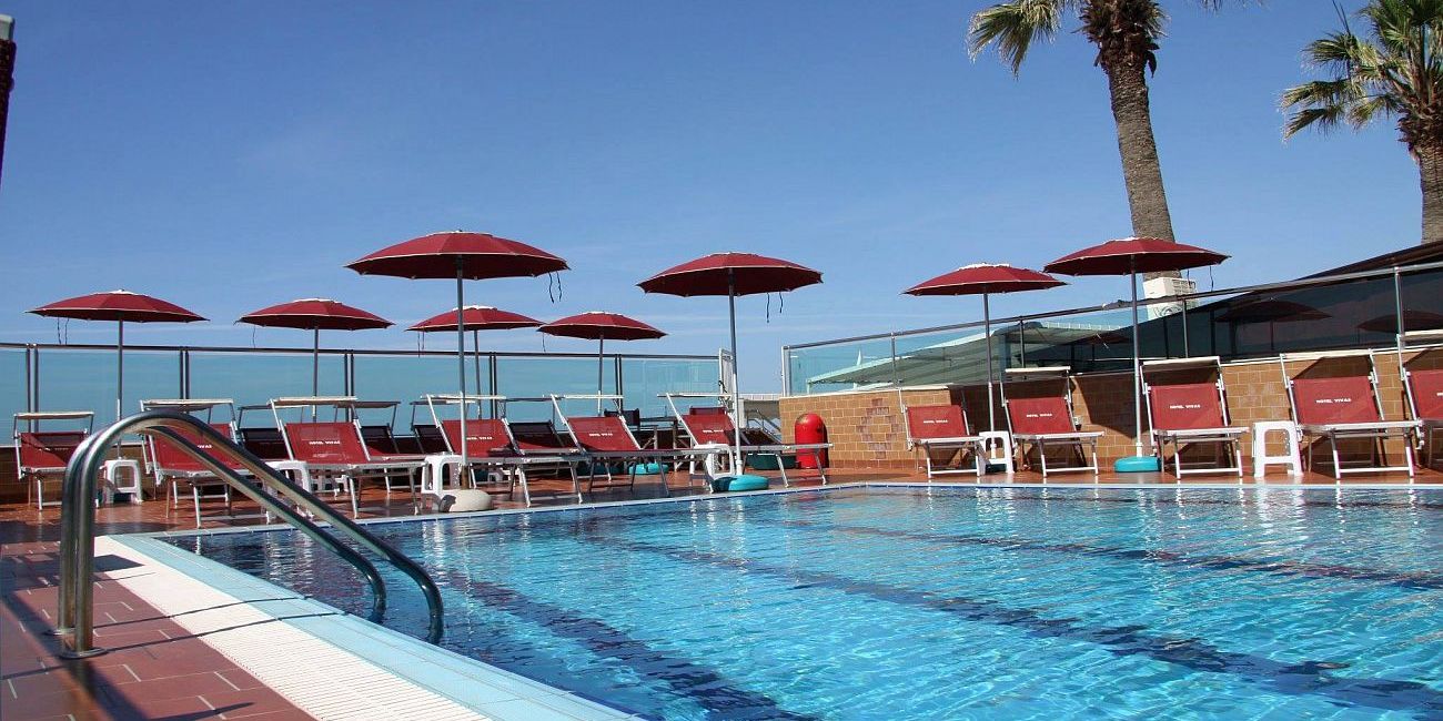Hotel Vivas 4* Durres 