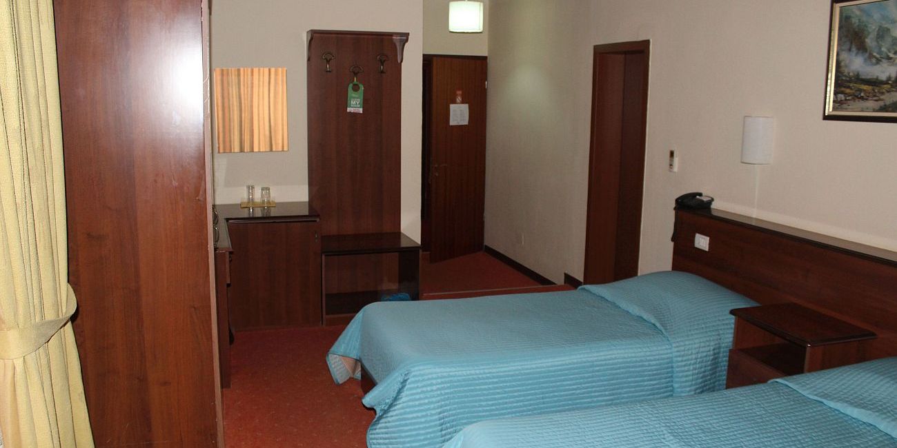 Hotel Vivas 4* Durres 