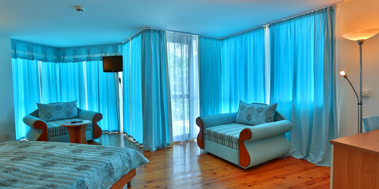 Hotel White House 3*  Balchik 