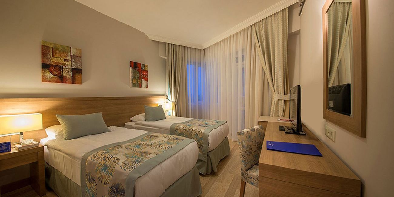 Hotel Wyndham Garden Lara 4* Antalya - Lara 