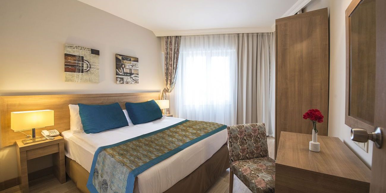 Hotel Wyndham Garden Lara 4* Antalya - Lara 