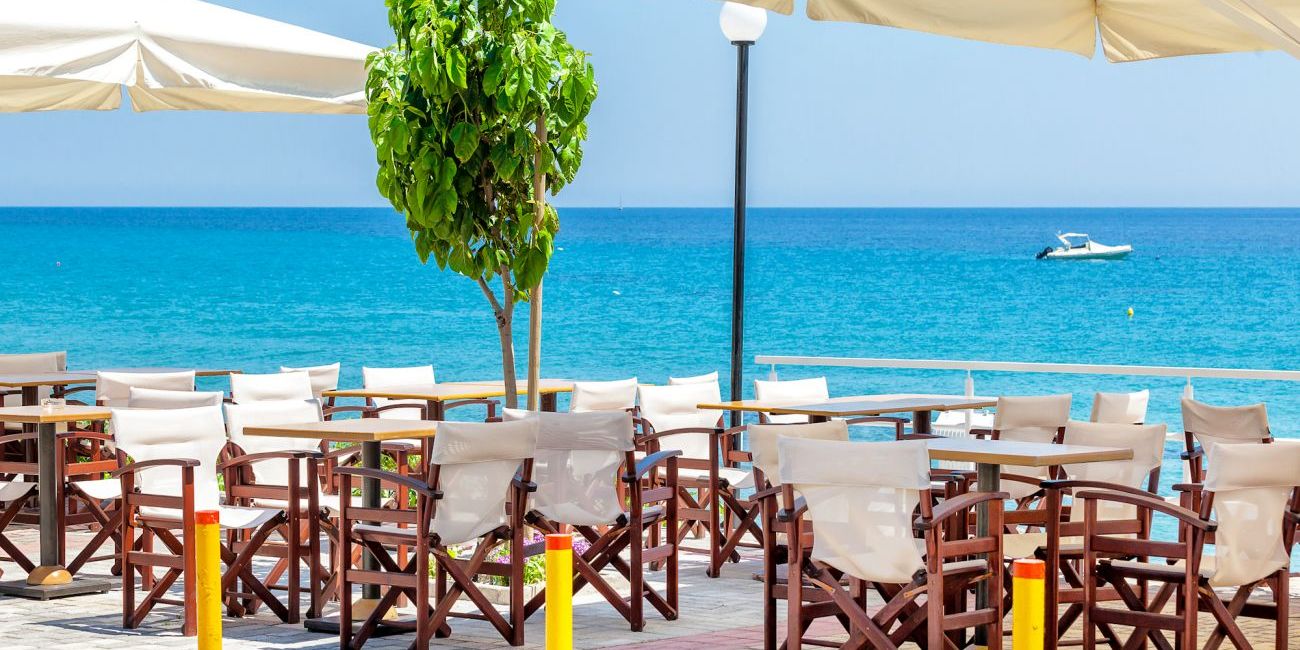 Hotel Xenios Dolphin Beach 3*  Halkidiki - Kassandra 